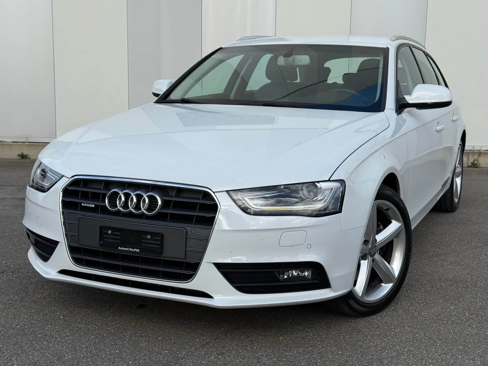 Audi A4 Avant 2.0 TDI quattro S-tronic 2014