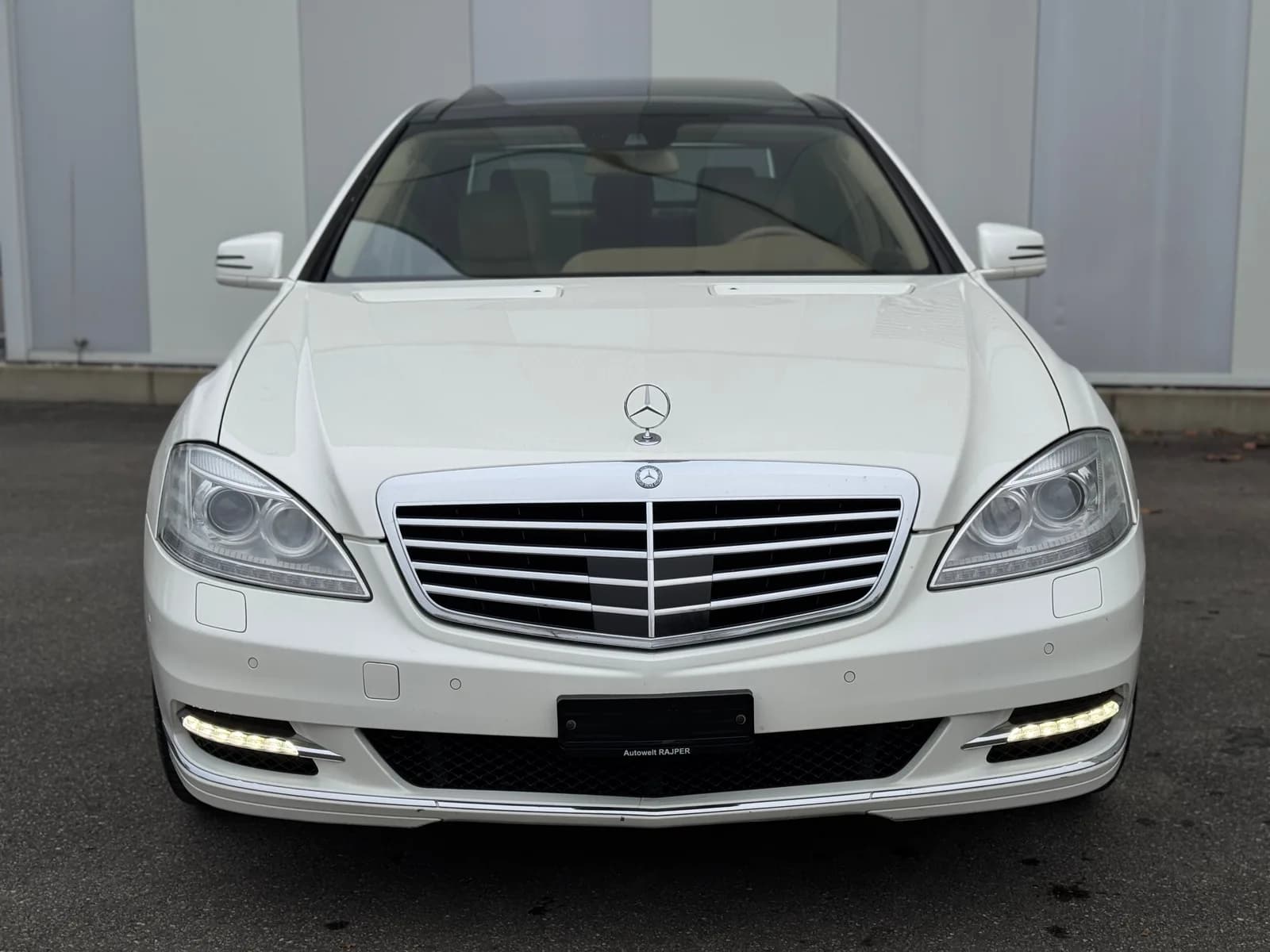 Mercedes-Benz S 350 L BlueEfficiency SS 4Matic 7G-Tronic 2011 thumbnail 2