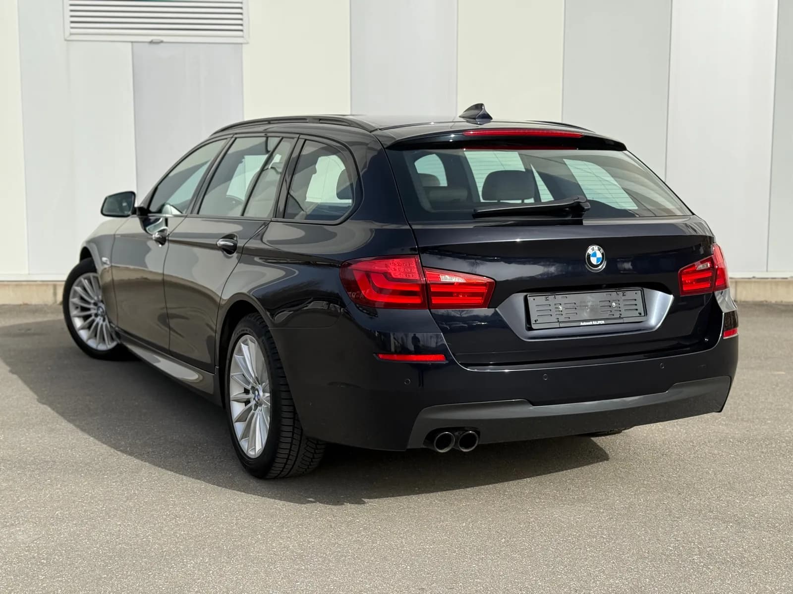 BMW 530d xDrive 2013 thumbnail 4