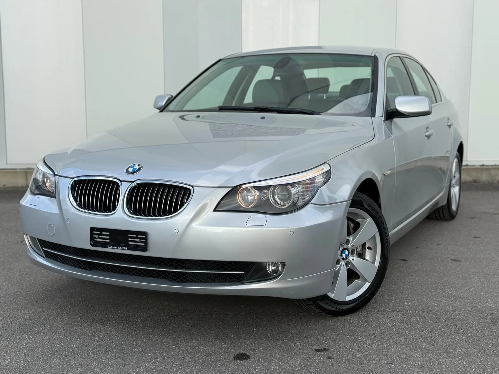 BMW 530xi Steptronic 2008