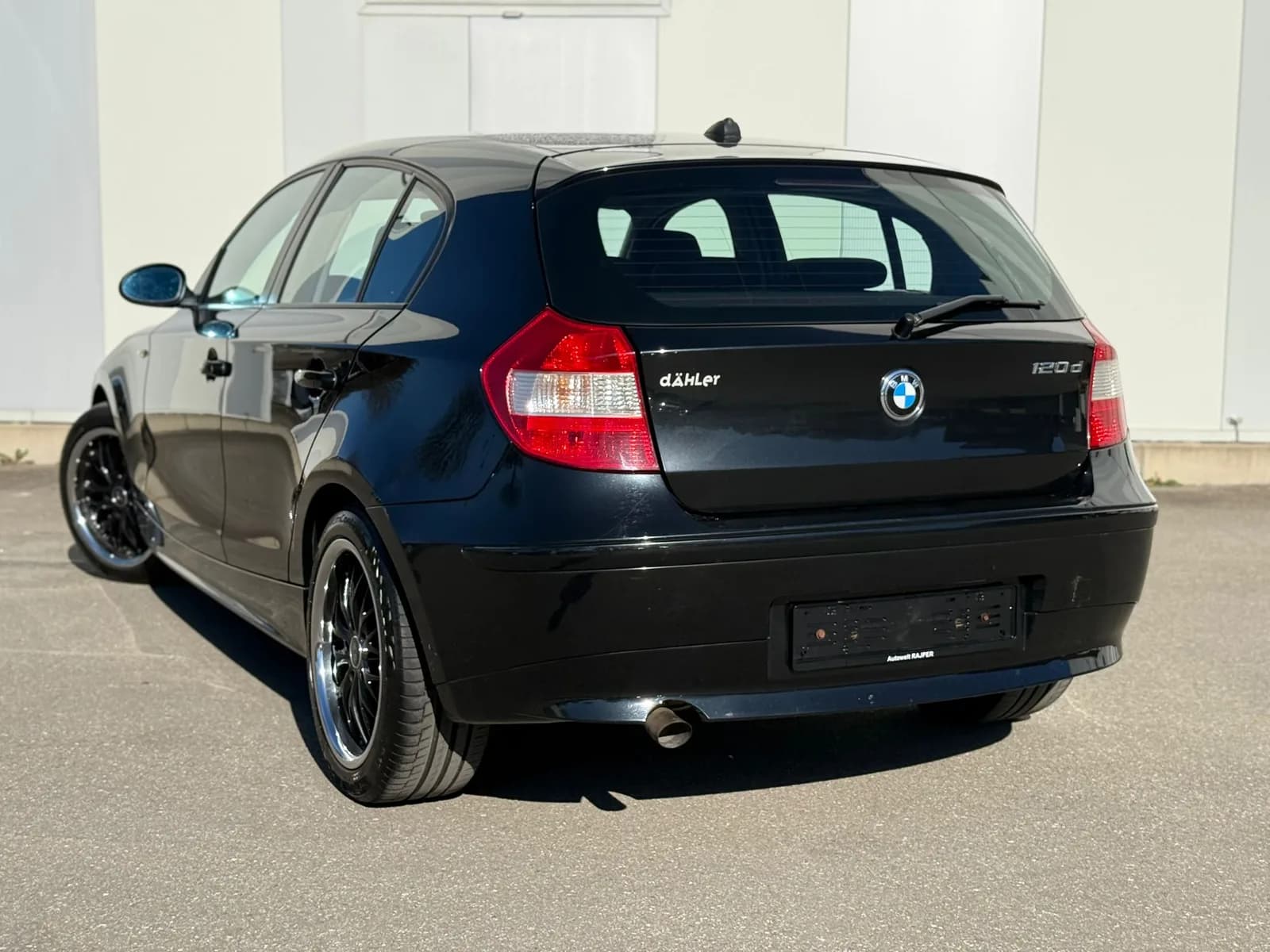 BMW 120d 2007 thumbnail 4