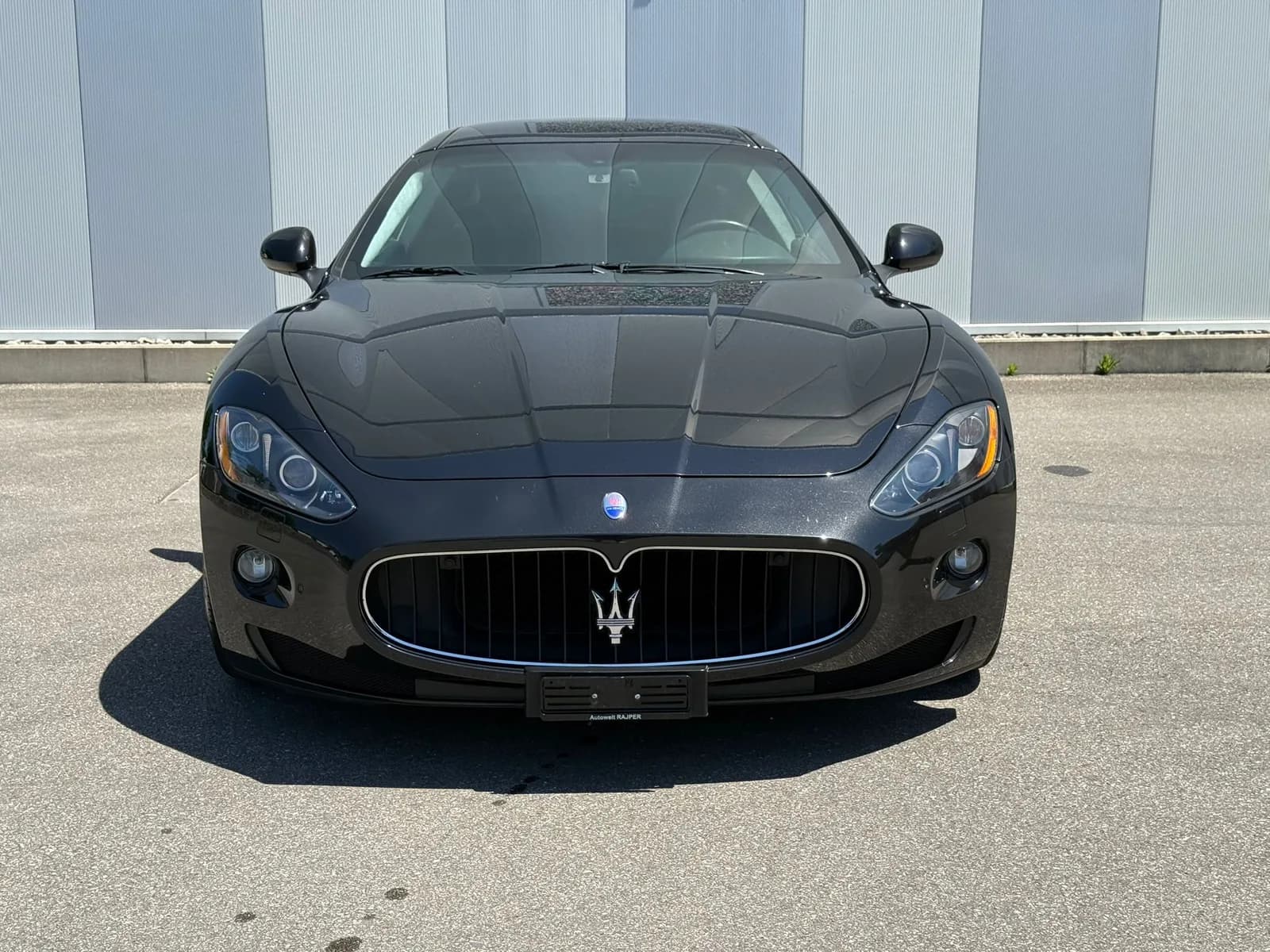 Maserati GranTurismo S Cambiocorsa 2010 thumbnail 2