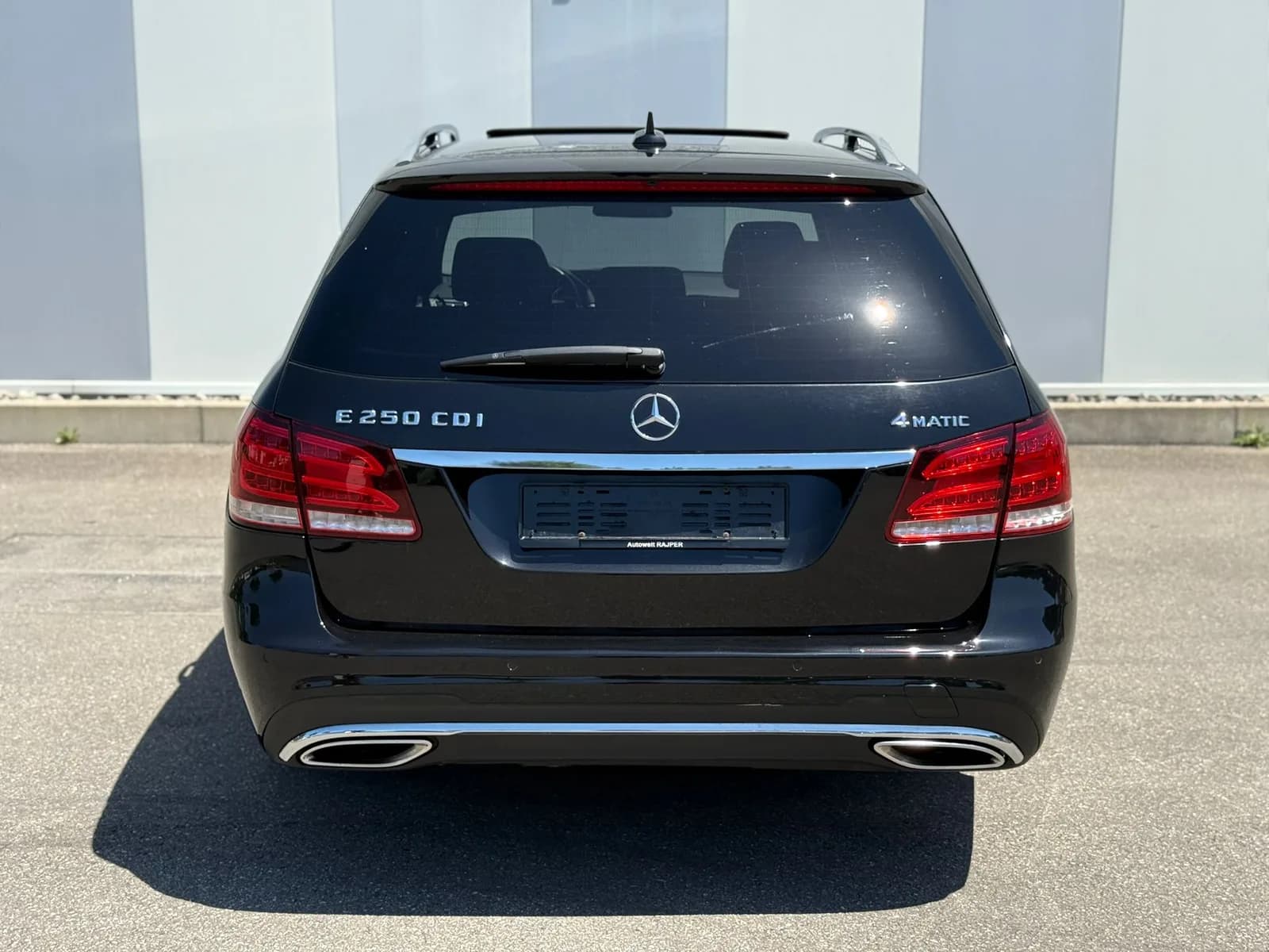 Mercedes-Benz E 250 CDI Avantgarde 4Matic 7G-Tronic 2013 thumbnail 5