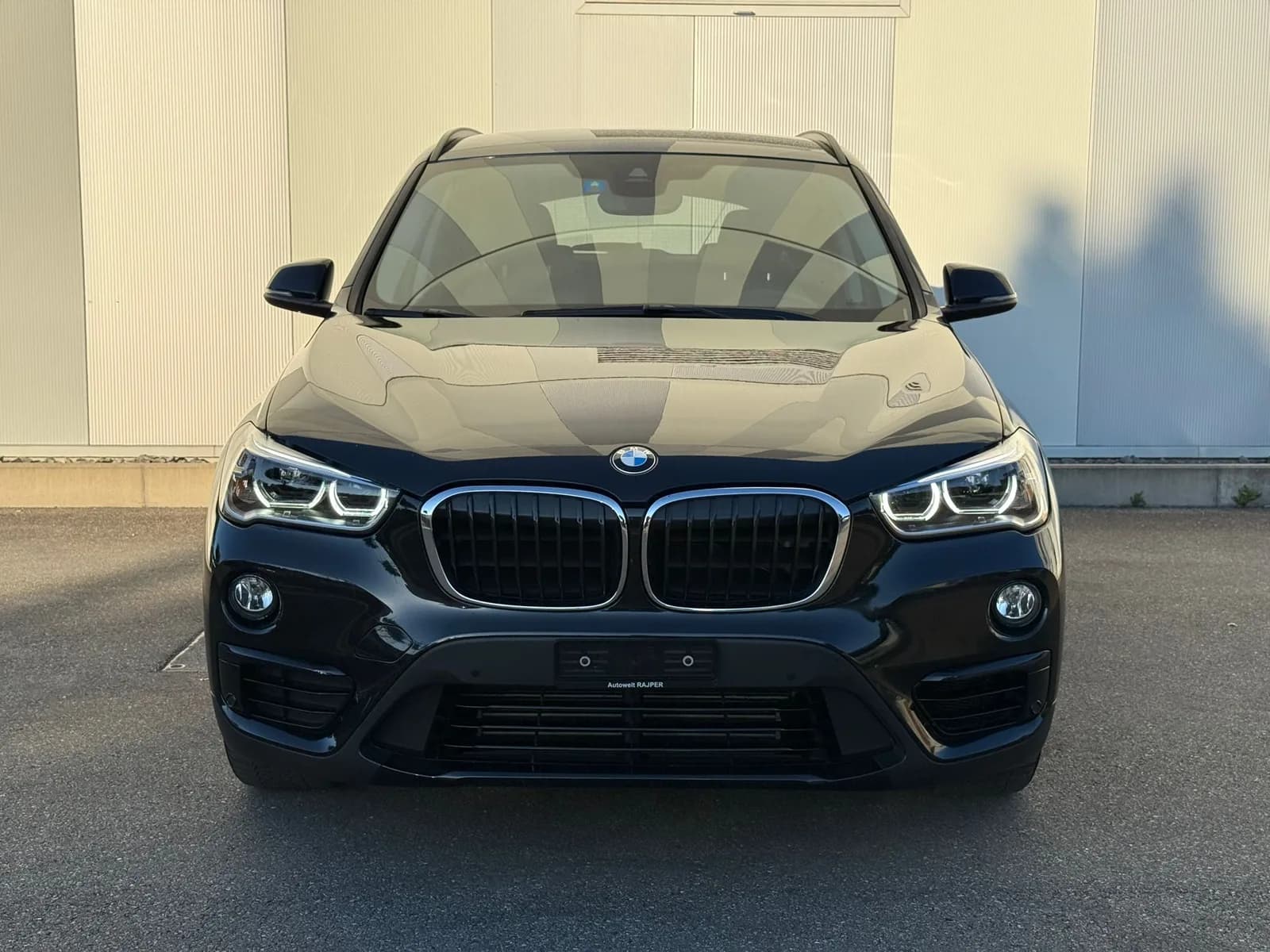 BMW X1 sDrive 18i xLine Steptronic DSK 2017 thumbnail 2