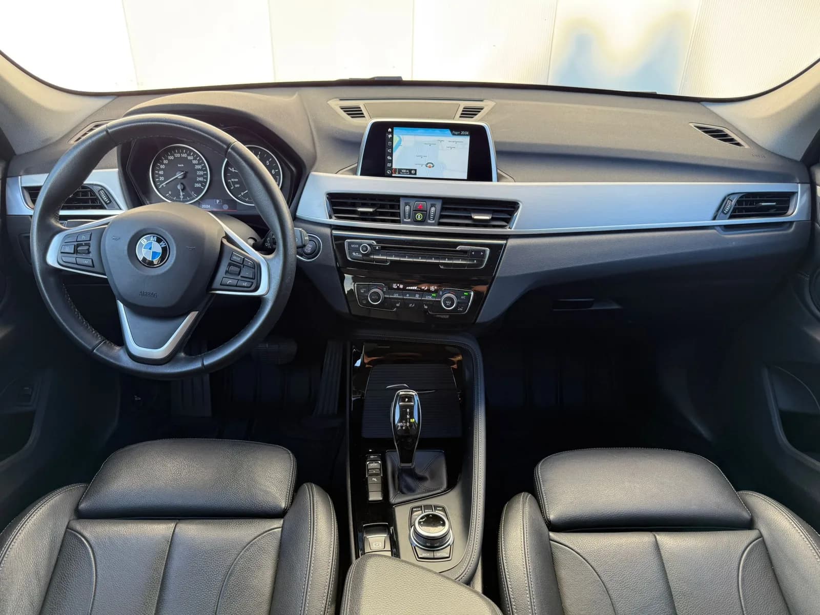 BMW X1 sDrive 18i xLine Steptronic DSK 2017 thumbnail 10