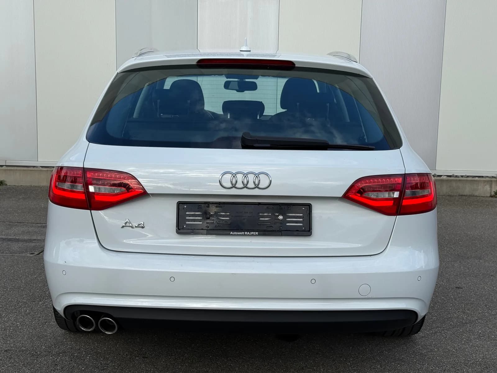 Audi A4 Avant 2.0 TDI quattro S-tronic 2014 thumbnail 5