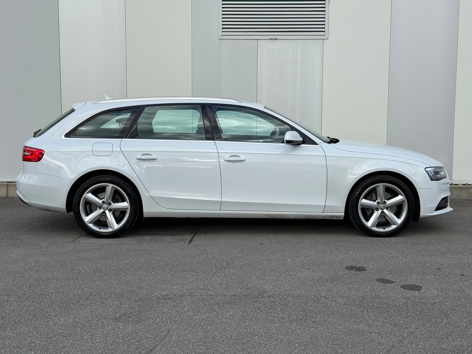 Audi A4 Avant 2.0 TDI quattro S-tronic 2014 thumbnail 7