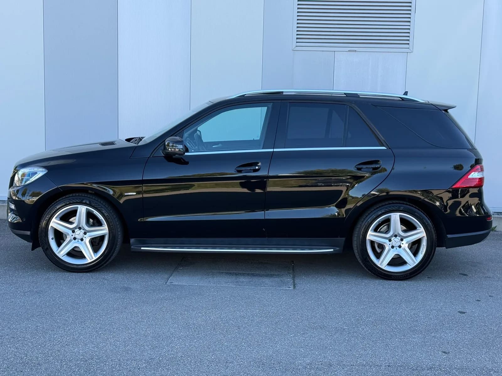 Mercedes-Benz ML 350 BlueTEC 4Matic 7G-Tronic 2012 thumbnail 8