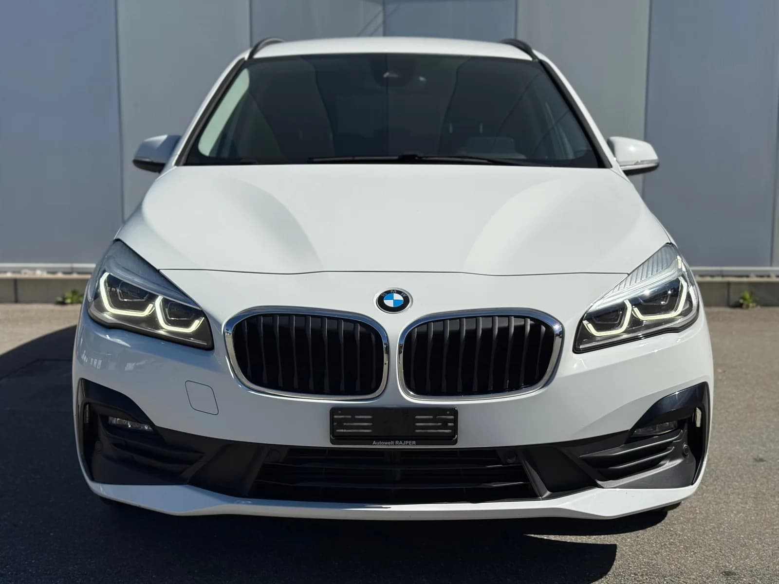 BMW 218 Gran Tourer 218d xDrive Gran Tourer Steptronic 2018 thumbnail 2