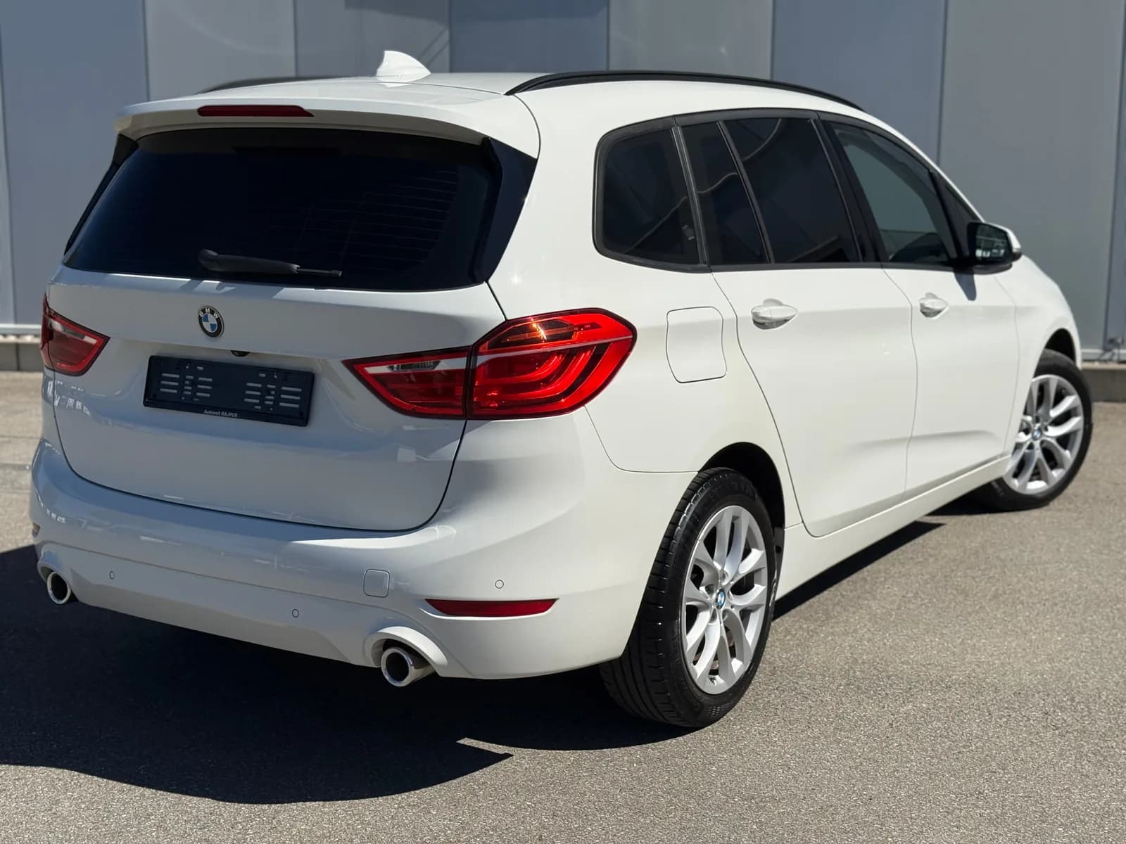 BMW 218 Gran Tourer 218d xDrive Gran Tourer Steptronic 2018 thumbnail 6
