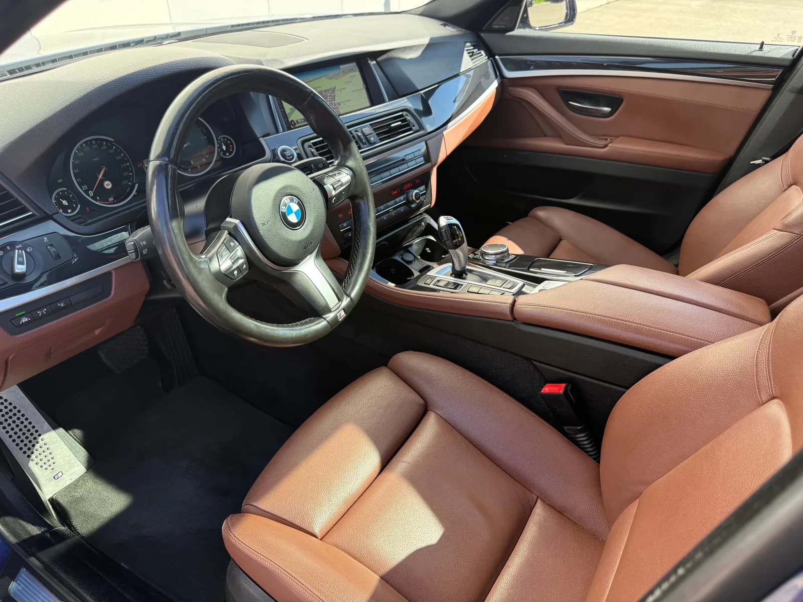 BMW 530d Touring xDrive Steptronic 2017 thumbnail 9